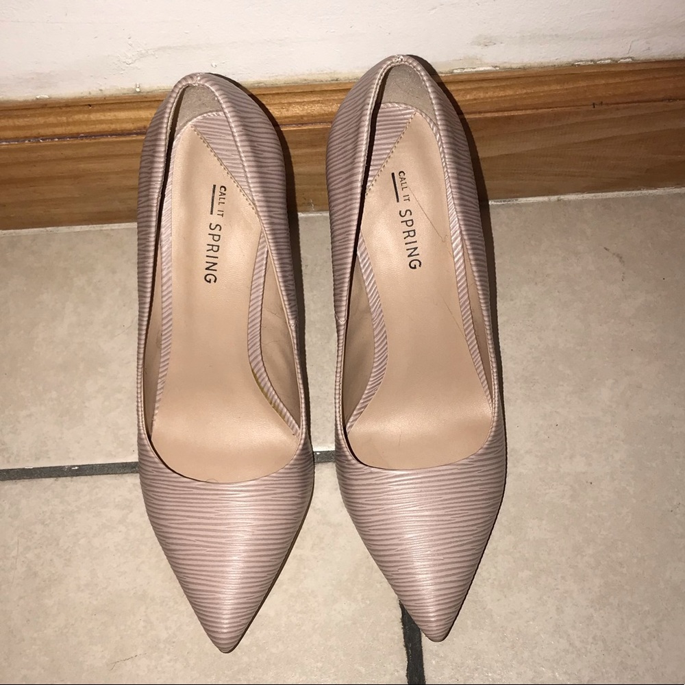 Call it Spring heel shoes